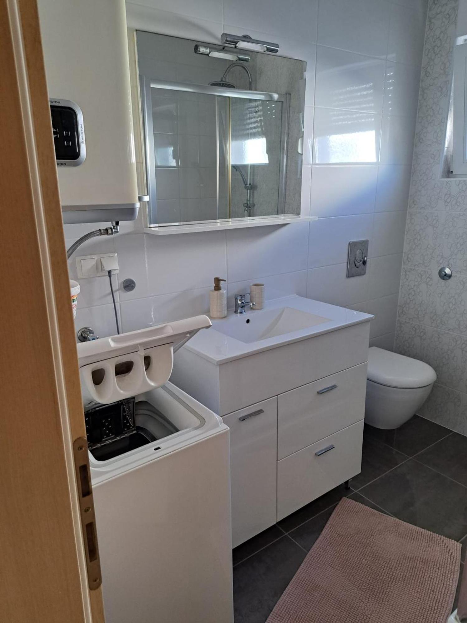 Apartman Lozancic Vir Zewnętrze zdjęcie